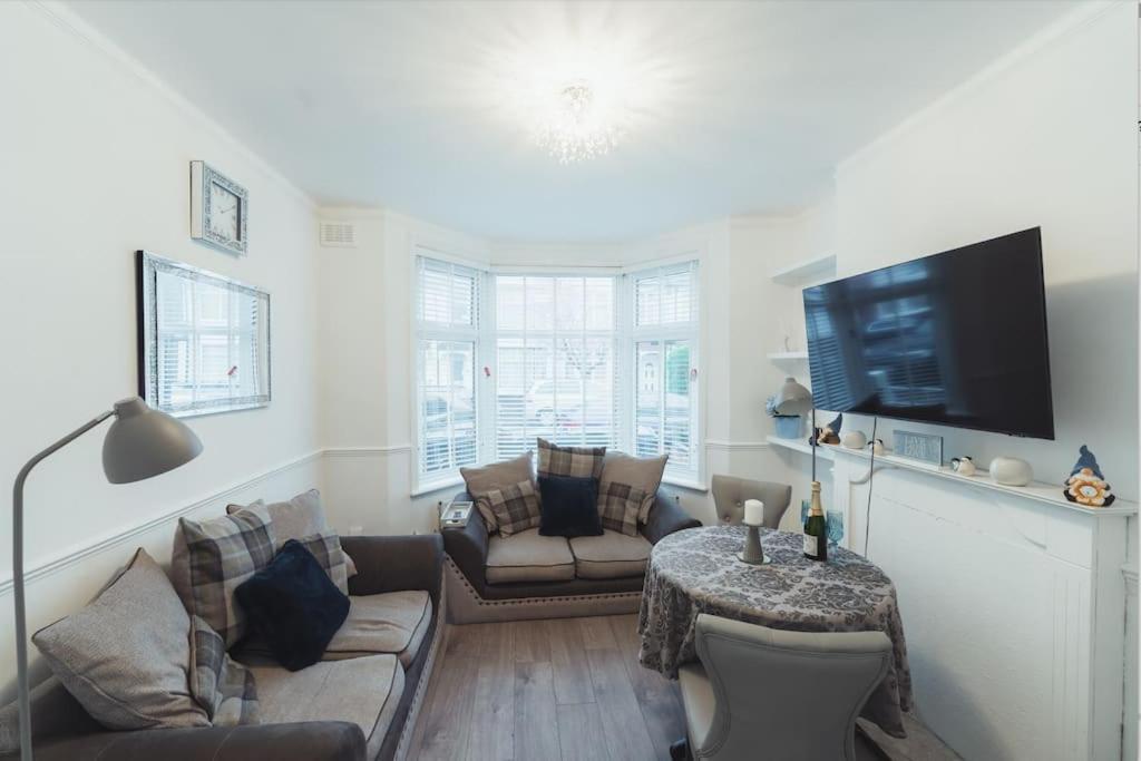 דירות 1 Bed - Wifi - Pet Friendly - הרו מראה חיצוני תמונה
